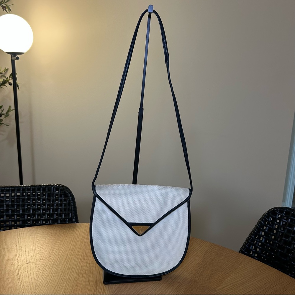 Yves Saint Laurent White and Navy Shoulder Bag - Picture 2 of 13